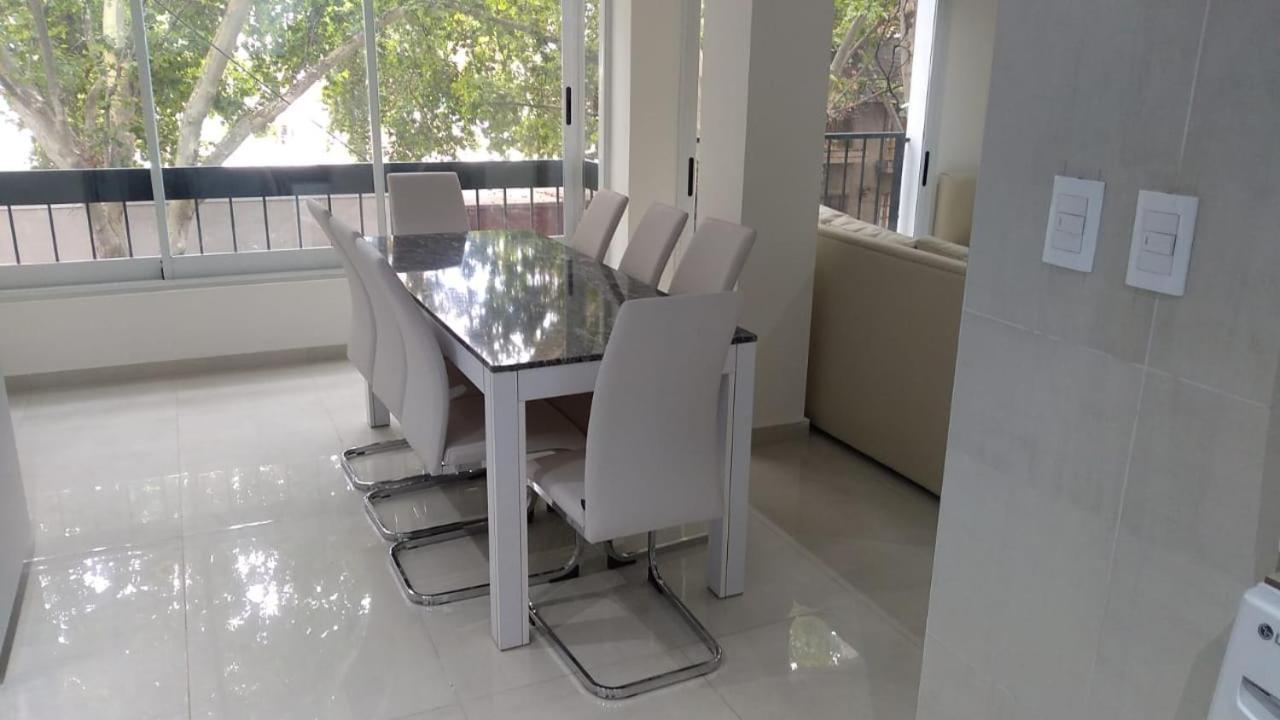 Appartement Amplio Departamento Balcon Pleno Centro Peatonal à Mendoza Extérieur photo
